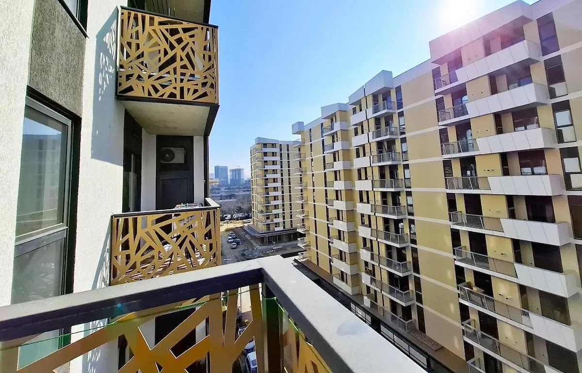 Sunny 1Bdr Apartment On Saburtalo District Tbiliszi 0*,  Grúzia